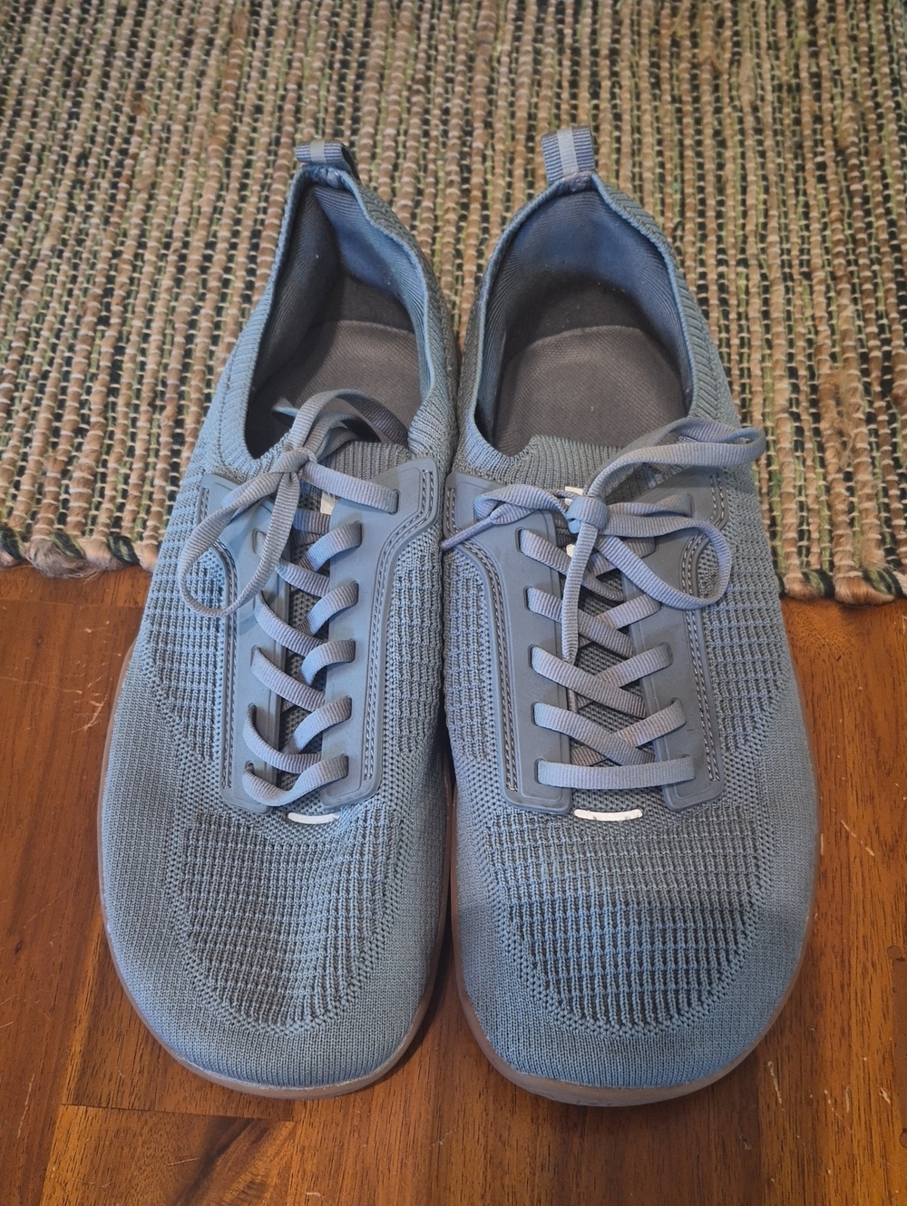 Arisic Mimimalist Barefoot Sneakers Size 46